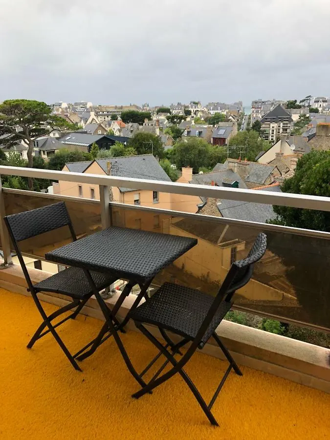 Apartment Les Hauts De Rousses Hotel Saint-Malo