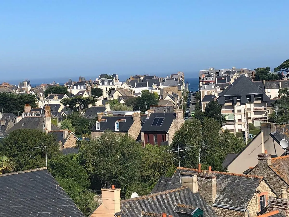 Les Hauts De Rousses Hotel Saint-Malo Apartment