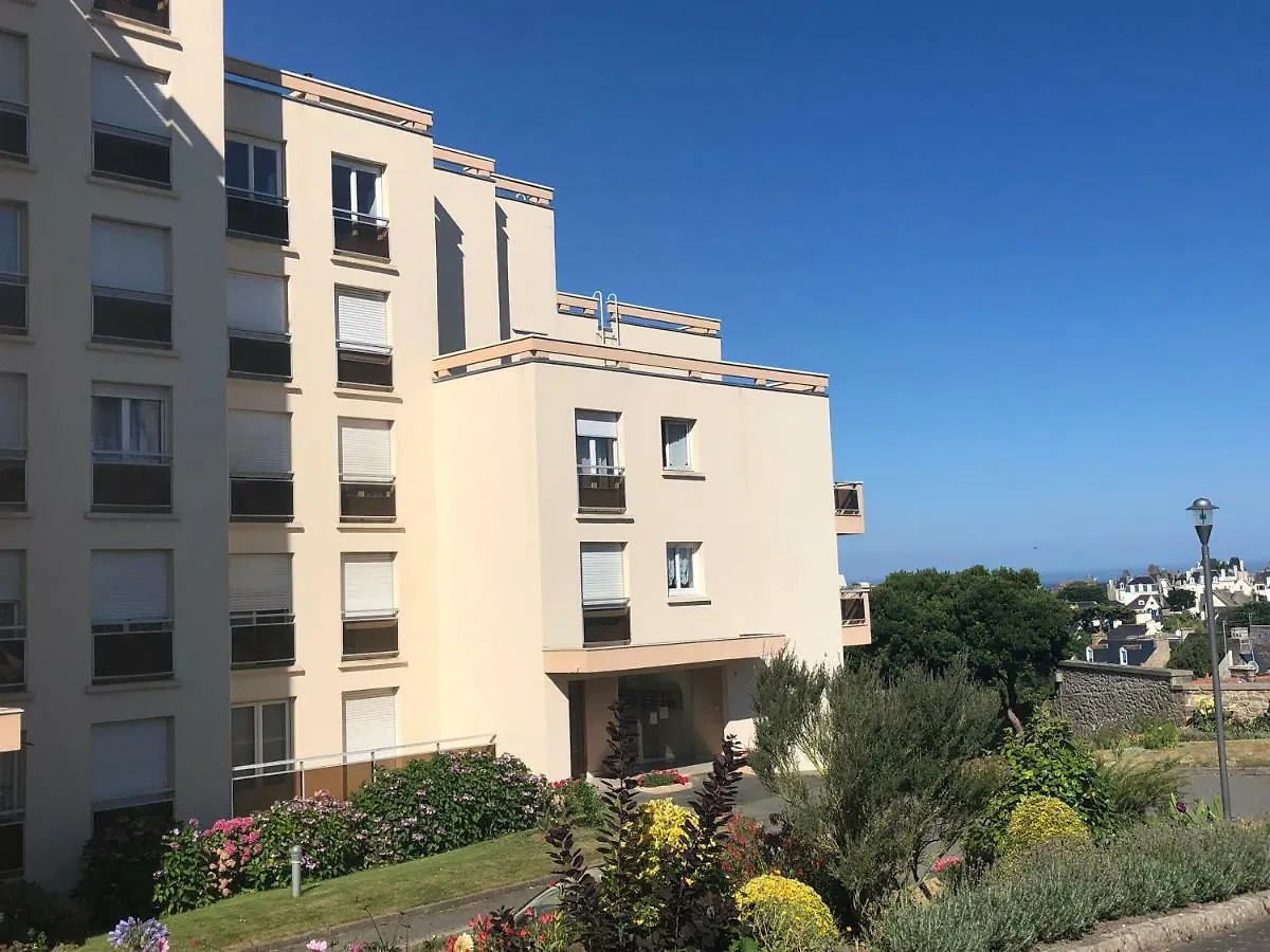Apartment Les Hauts De Rousses Hotel Saint-Malo France